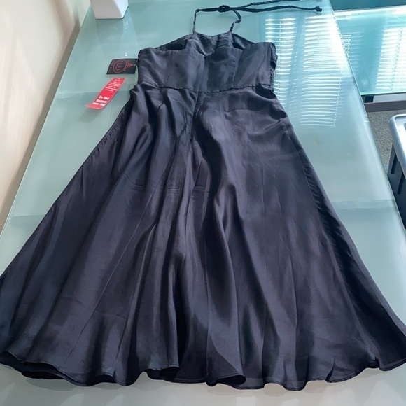 100% SILK Slip Dress New Sheila Yen Slip Dress with Halter Neckline Sz 4 - Picture 9 of 14